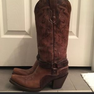 NEVER WORN CORRAL COWBOY BOOTS SIZE 7